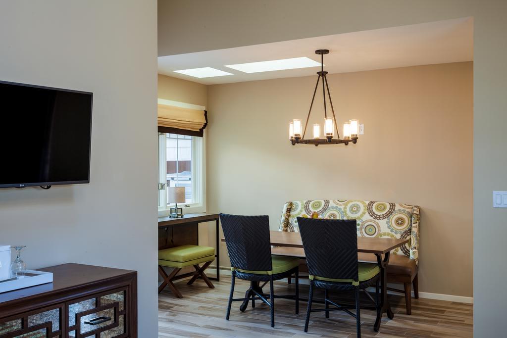Lighthouse Lodge & Cottages Пасифик Гроув Екстериор снимка